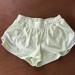 Lululemon Hotty Hot Shorts - Size 10